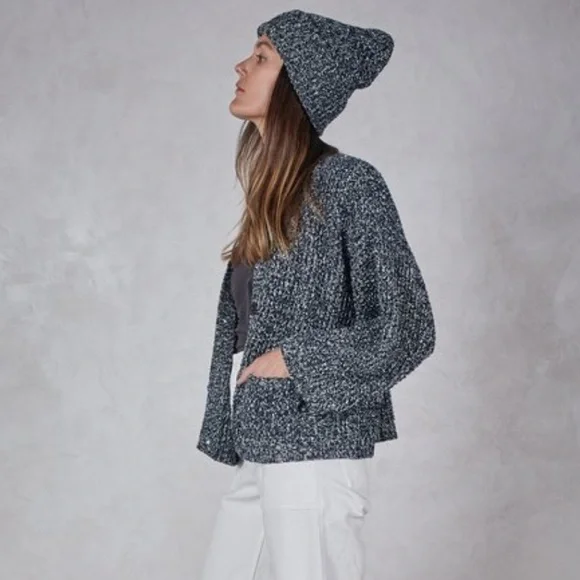 Esby Ashley Cardigan - Picture 11 of 12